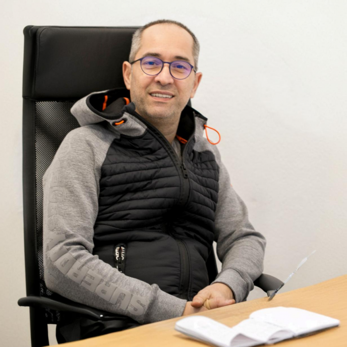 freepik__expand__30435